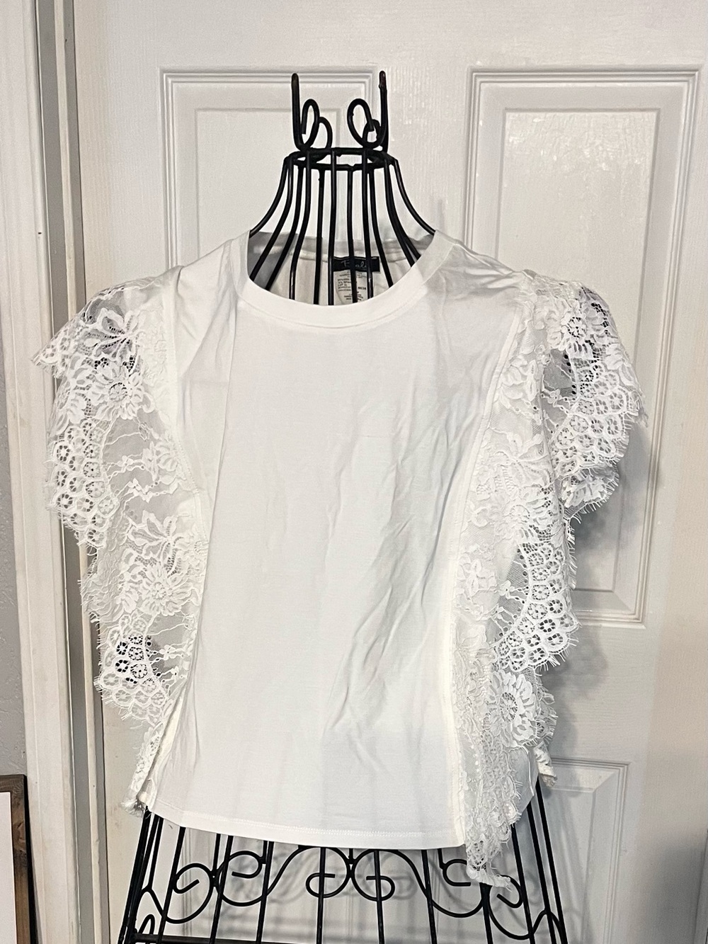 Bali White Lace Flutter Sleeve Tee